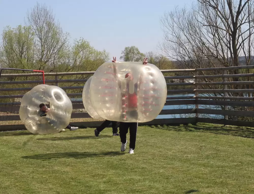 bubble foot football séminaire d'entreprise bu