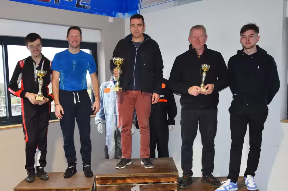 podium des pilotes masters de la manche 7 du challenge hivernal 2023 2024 