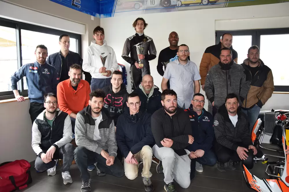 les pilotes au podium lors de la dernière Winter Cup 202