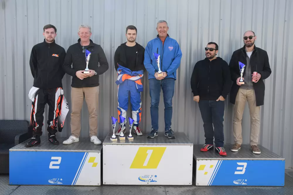 les pilotes au podium du challenge hivernal masters manche 10 2025 2026