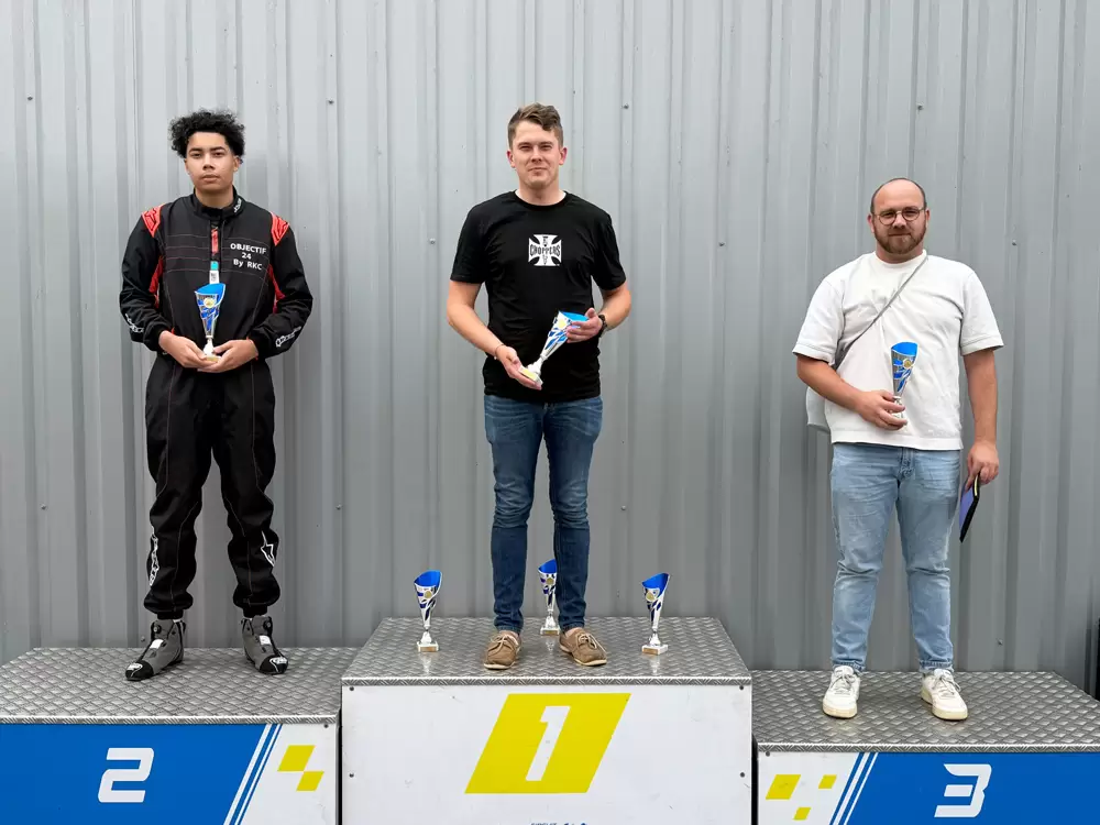 Les 3 vainqueurs du groupe A de la course du 9 août 202