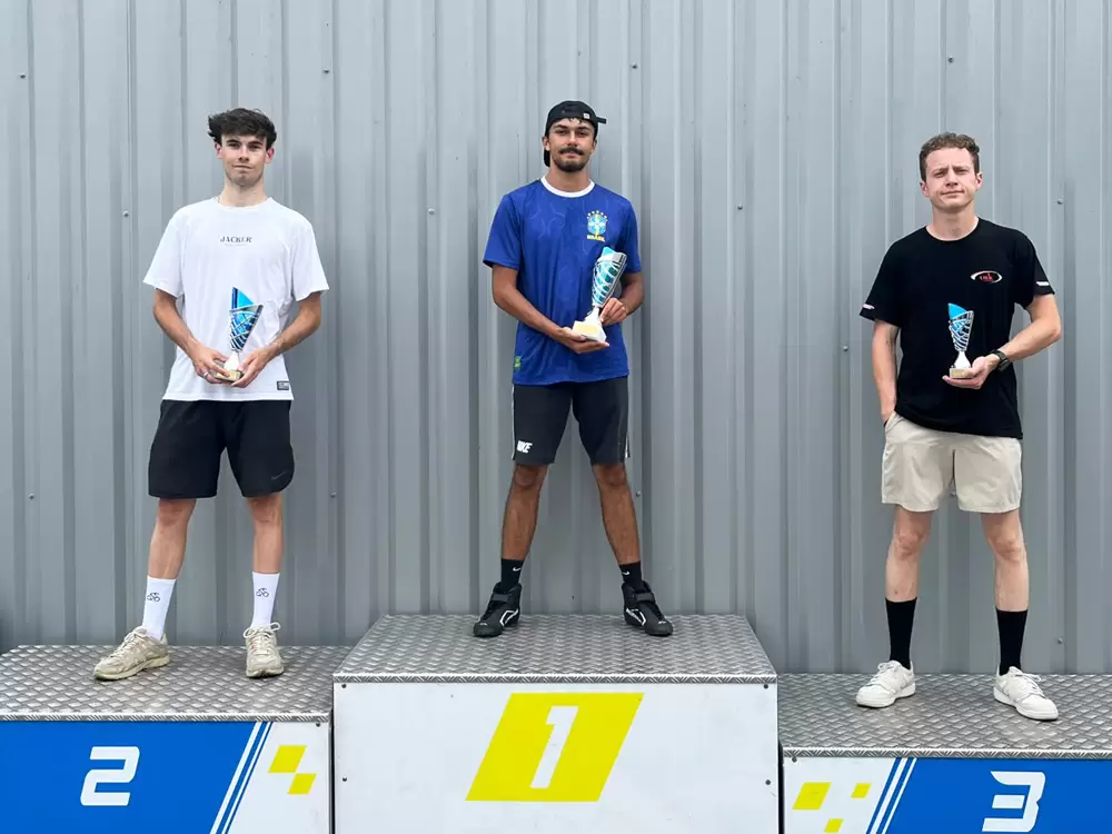 le podium de la course du 15 août 2026 après-mi